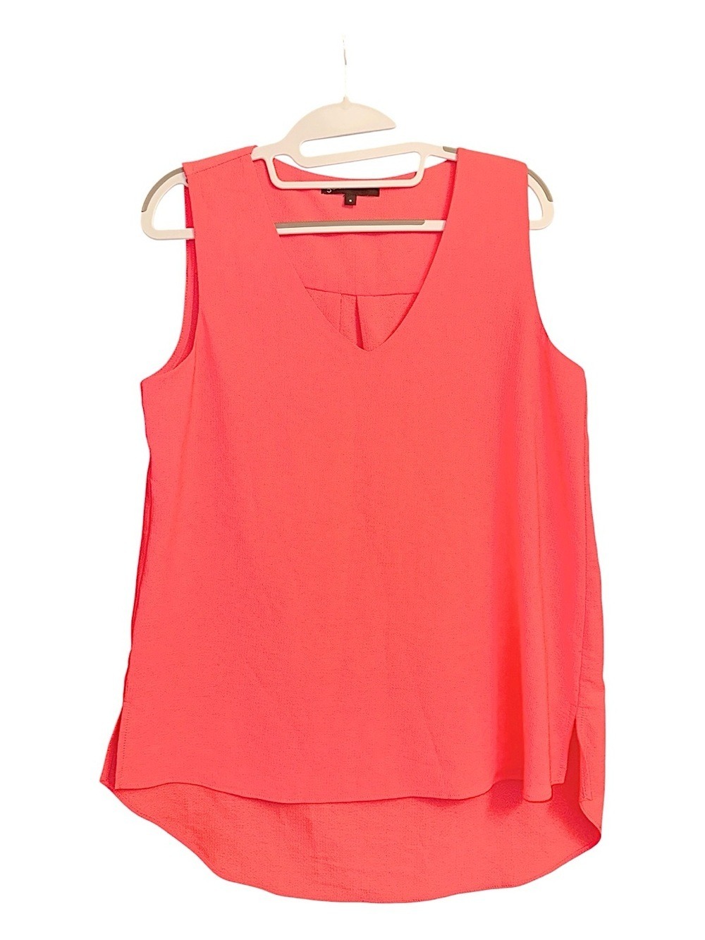 Gibson Coral Sleeveless V Neck Tank Top